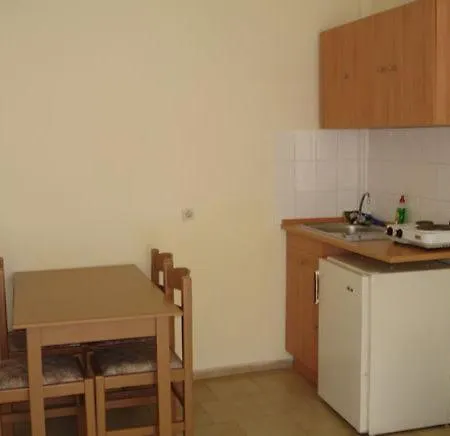 Apart-hotel Zotis 2*