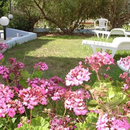 Apart-hotel Zotis 2*